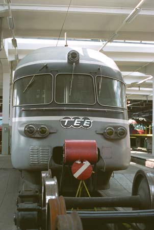 64C25