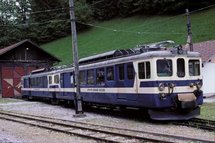 MOB BDe 4/4 3005 & 3006 in Gstaad